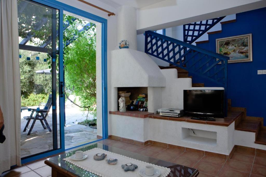 Banana Sunset Villas Paphos Exterior foto